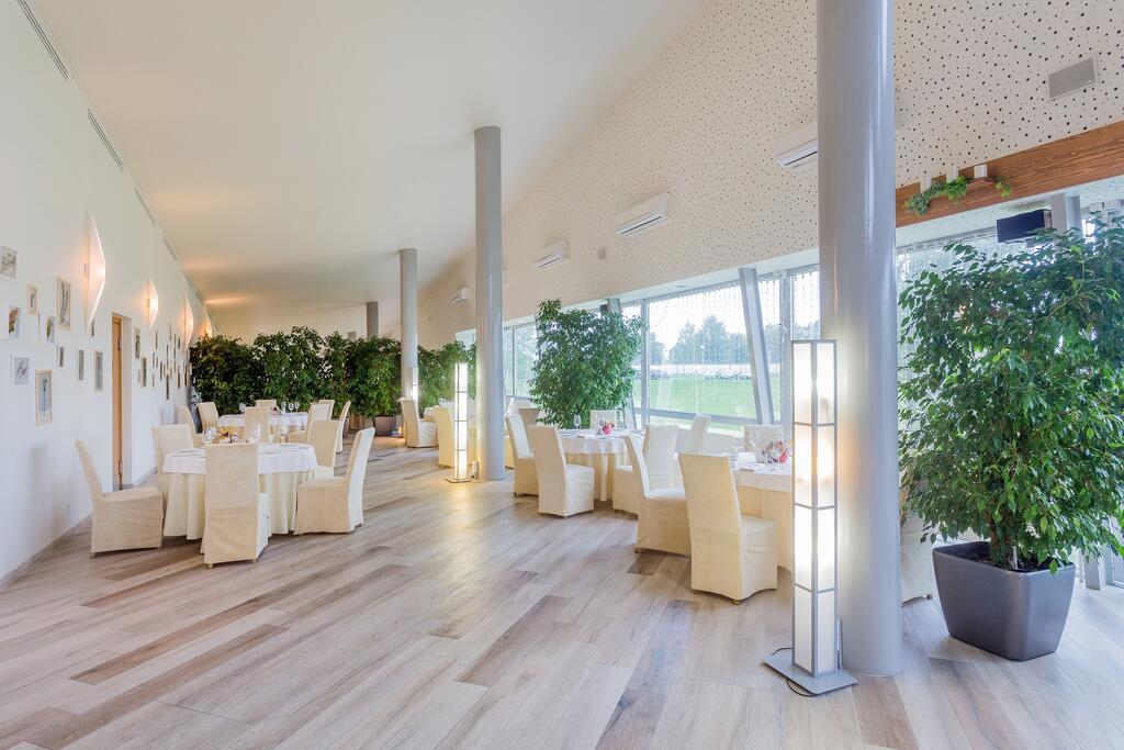 Ibb Hotel Мінськ Екстер'єр фото