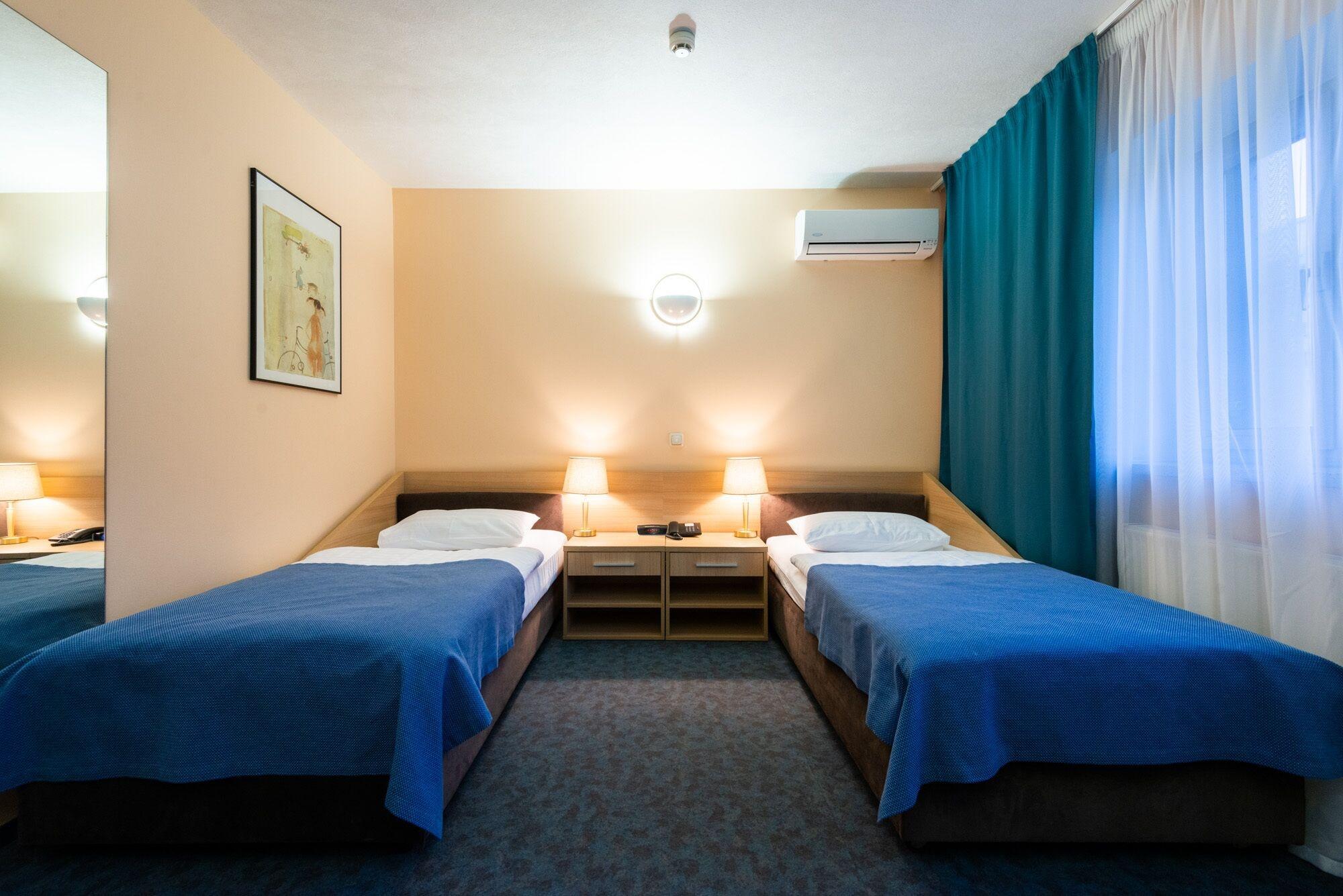 Ibb Hotel Мінськ Екстер'єр фото