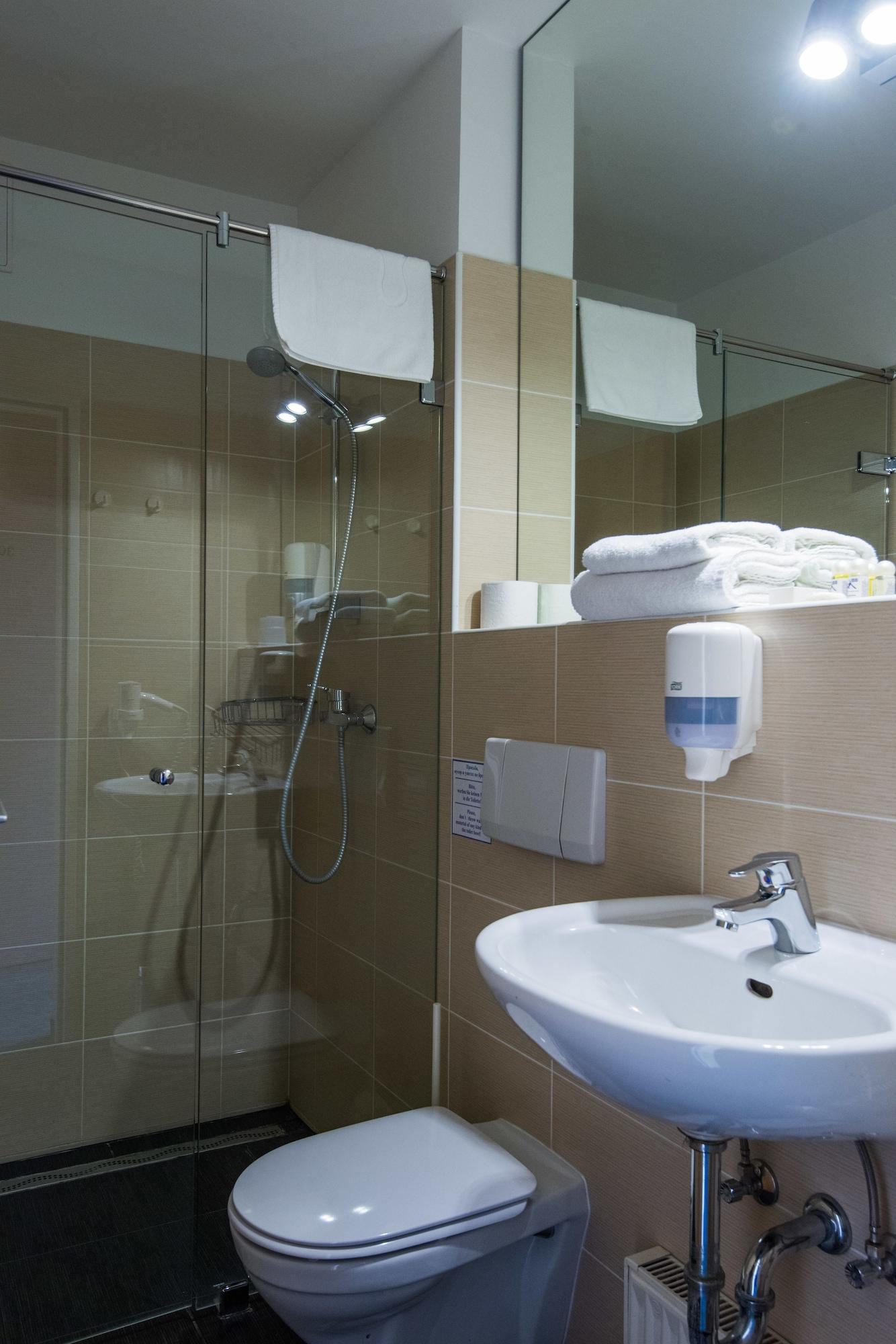 Ibb Hotel Мінськ Екстер'єр фото